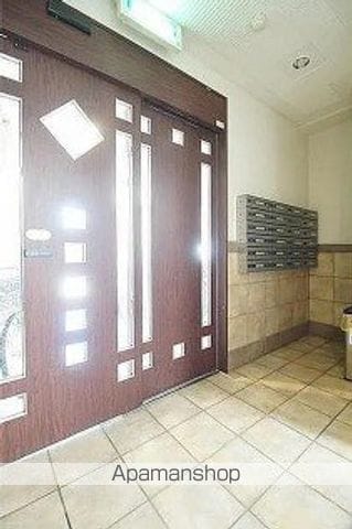 アソシアグロッツォ平尾駅前の玄関写真