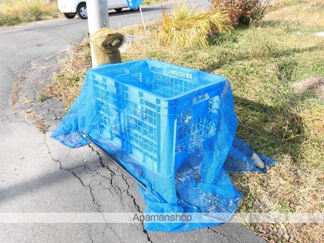 レオパレスグリーンヒルの外観写真