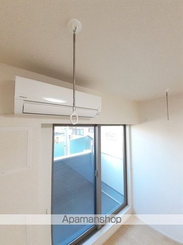 ＪＲ山陽本線 下松駅 バス乗車時間：8分 最寄りバス停で下車 徒歩2分 2階建 築8年の内装写真