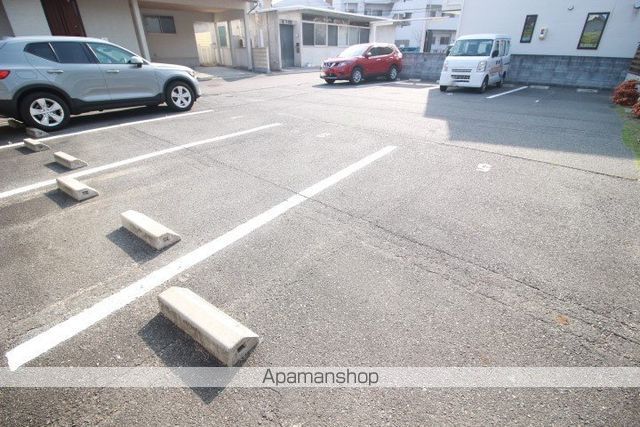 伊島町2丁目メゾネットの外観写真