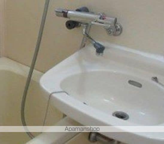 ヒルトップホワイトの内装写真