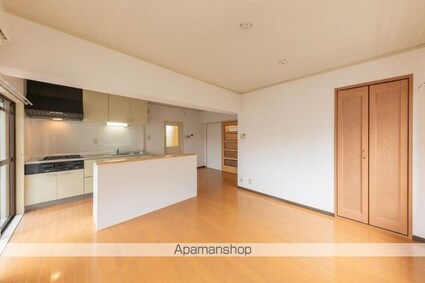 香川県高松市元山町[2LDK/55.69m2]の内装1