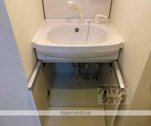 畔勝町マンションの内装写真