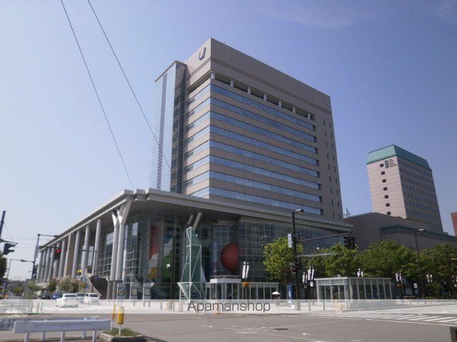 アクシルコート富山駅北の周辺写真