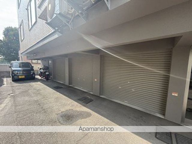 プラザ元町の玄関写真