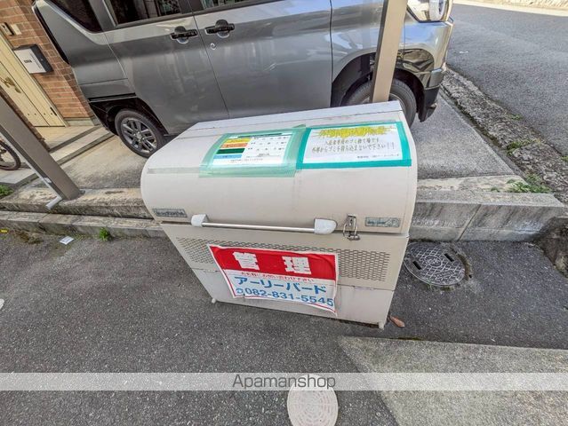 ヴィラ リヴィエールの玄関写真