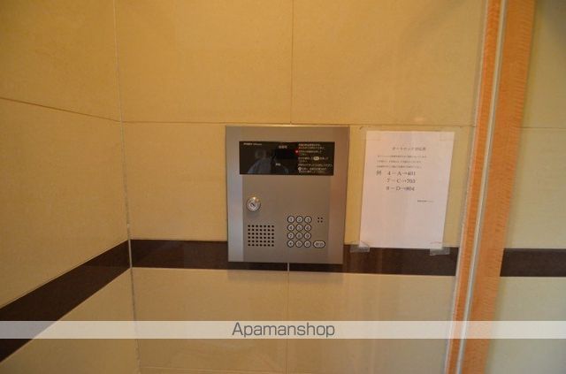 リードインアイエスヒラノの内装写真