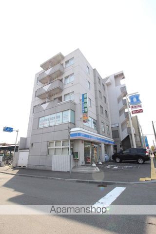 メイプル栄町の外観写真