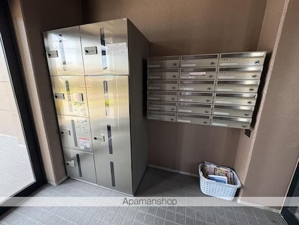 バレーフィールド仏生山館[2LDK/55.32m2]の共用部3