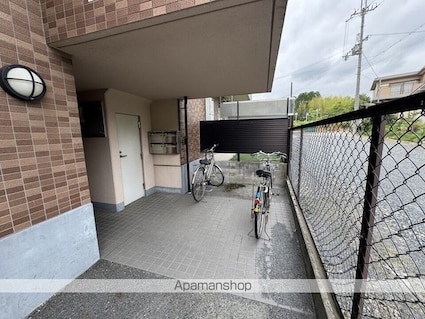 アステール三雲[3LDK/66.3m2]のエントランス2