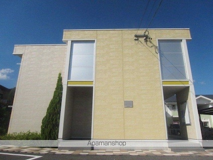 レオパレスアカシヤＢ[1K/22.35m2]の外観2