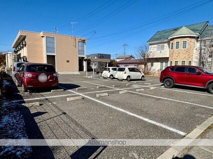 レオパレスＳＨＩＯＨＡＲＡⅡ[1K/23.18m2]の駐車場