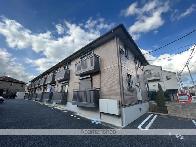 リビングタウン三橋の外観写真
