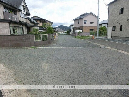 プラントスクエアＣ[1LDK/39.75m2]の周辺1