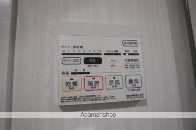 ワイエスビルの内装写真