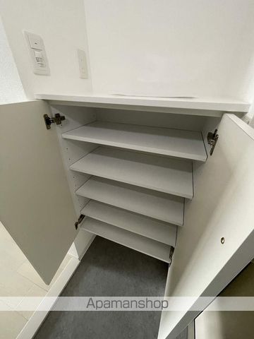 リヴィアスNAMBAクラスの内装写真