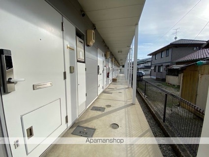 レオパレス長谷川[1K/22.35m2]の共用部2