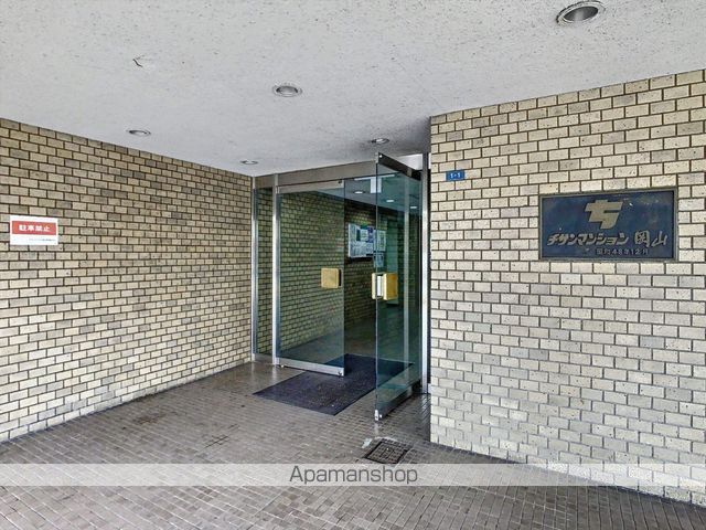 チサンマンション岡山の玄関写真
