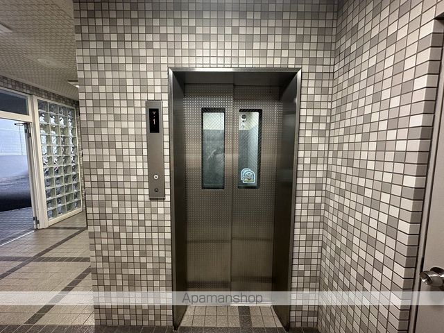 メゾン国泰寺の内装写真
