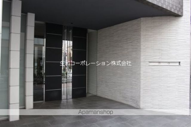 グランシャリオの玄関写真