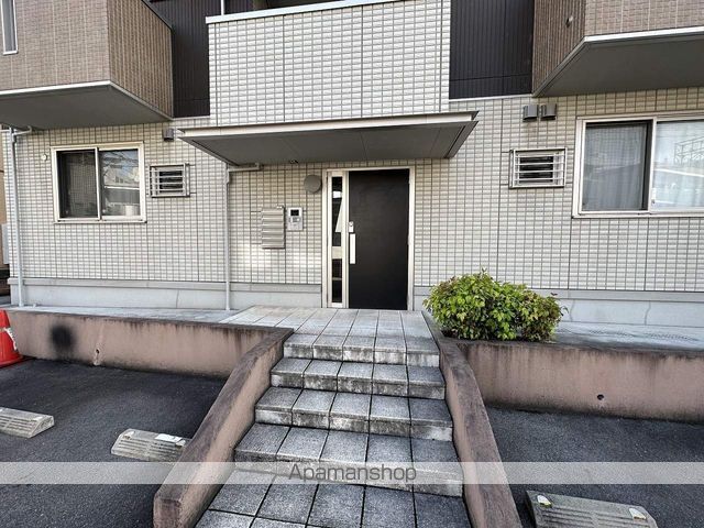 シャトレー東雲の玄関写真