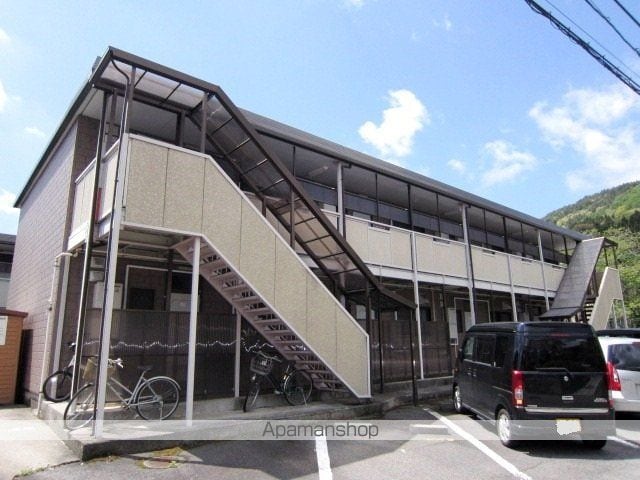 シティハイムドミールA棟の外観写真