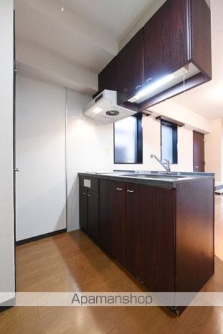 ロイヤルアーバン駒場東大の内装写真