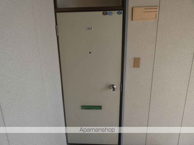 コーポ太陽の玄関写真