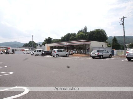 Ｏｎｅ’ｓ[2LDK/50.93m2]の周辺3