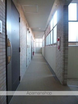 グランディールタチバネ[1K/30.42m2]の共用部1