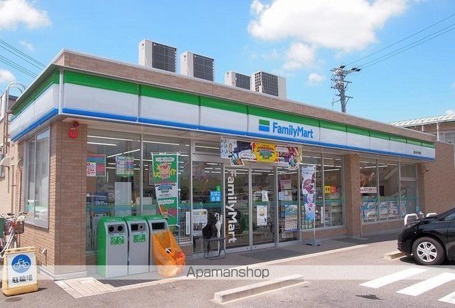 プラシードIVの周辺写真