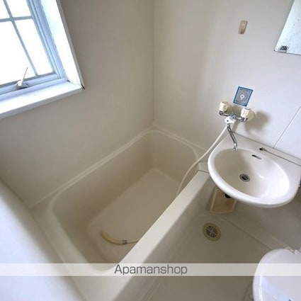 境青山ハイツ[1K/21m2]のバス