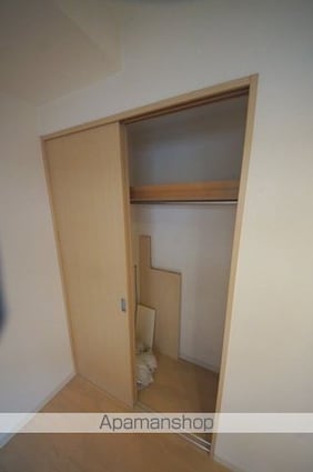 ガーデン代々木八幡（旧リージア代々木八幡）[1R/22.05m2]の収納