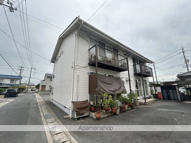 星島コーポA棟の外観写真
