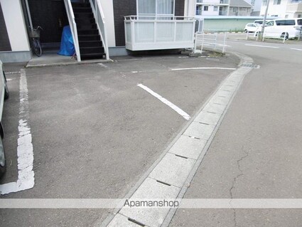 アネックスＦ[1LDK/39.75m2]の駐車場