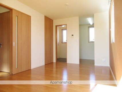 ロフトハウス倉石[2LDK/70.08m2]の内装1