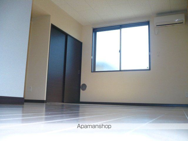 レオネクスト段々の内装写真