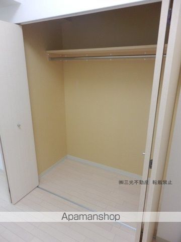 クレエル大通の内装写真