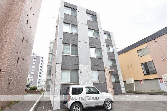 THE RESIDENCEの外観写真