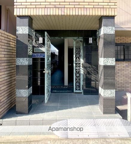 ツインリッチ高取の玄関写真