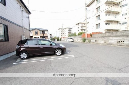 レジデンスＦ・Ｂ[2DK/46.92m2]の駐車場