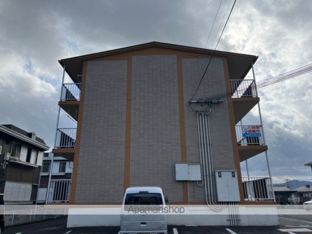 メイプル東名坂弐番館の外観写真