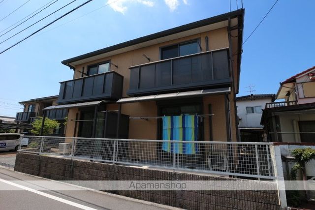 カメーリアI B棟の外観写真