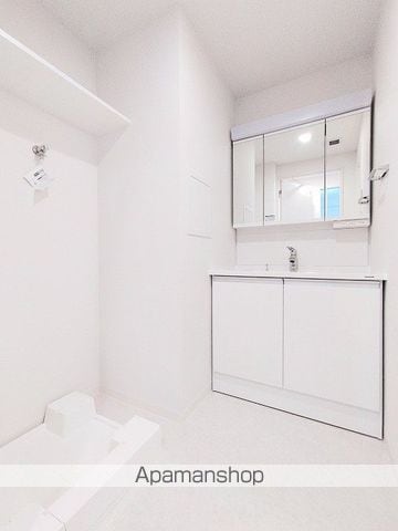 スプランディッド大阪EASTの内装写真