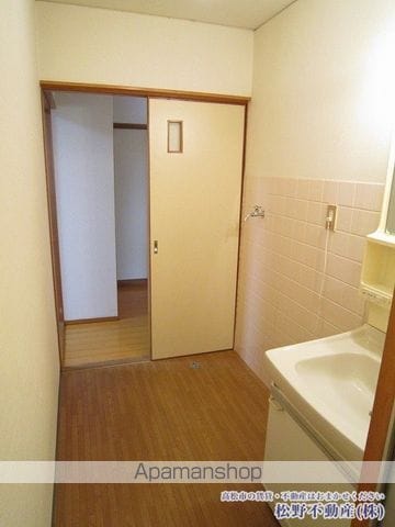 フレグランス桜町の内装写真