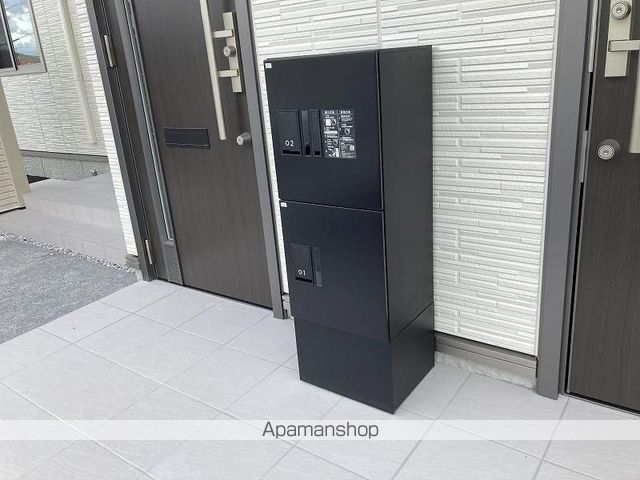 シャーメゾン鏡川の玄関写真