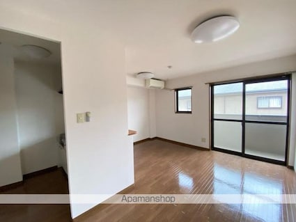 フォブール紅陽Ａ[2LDK/55.9m2]のリビング・居間