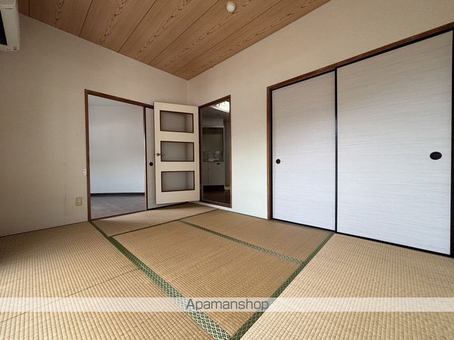 ウエストビレッジの内装写真