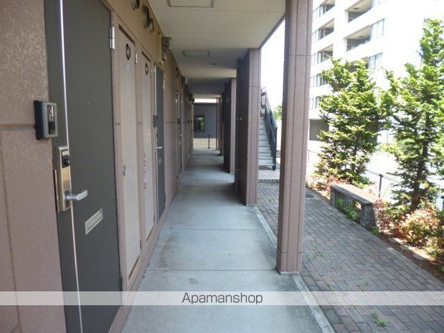 コンフォール錦の玄関写真