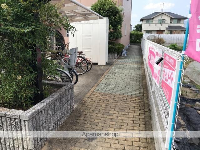 エクセレンス東野II番館の玄関写真